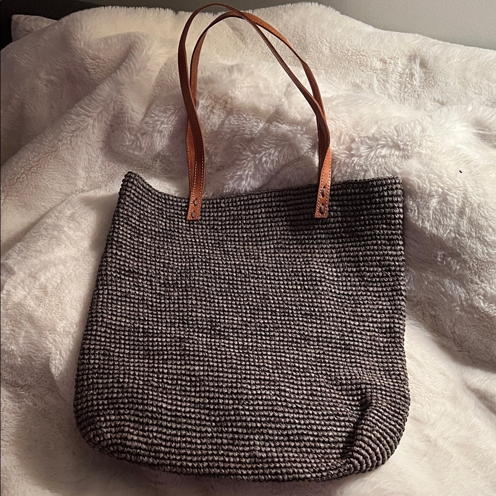 Mar y Sol Gray Raffia Tote Bag with Tan Leather Straps